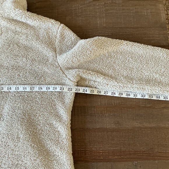 Legendary Whitetails Women’s - Picture 6 of 10